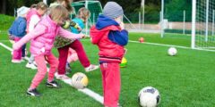 تنمية المهارات الحياتية للأطفال من خلال الرياضة